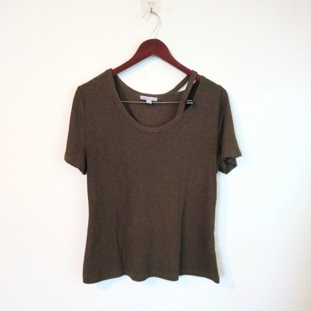 Charlotte Russe jrs XL olive green ribbed t-shirt